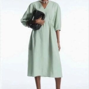 open lace back dress Laxmi Accordion Pleat Maxi Dress Kelly Green– Selfie Leslie main image 1
